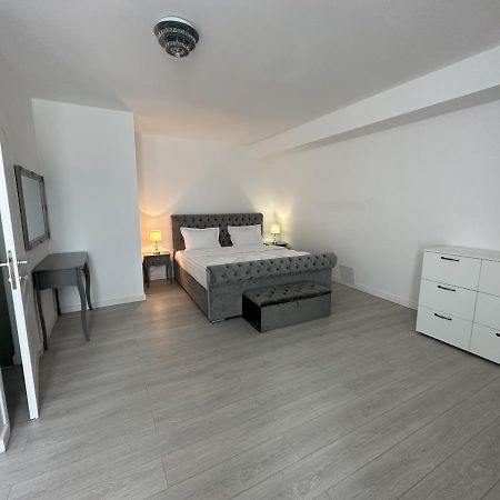 Elisio - Maple House Apartamento Ghimbav Exterior foto